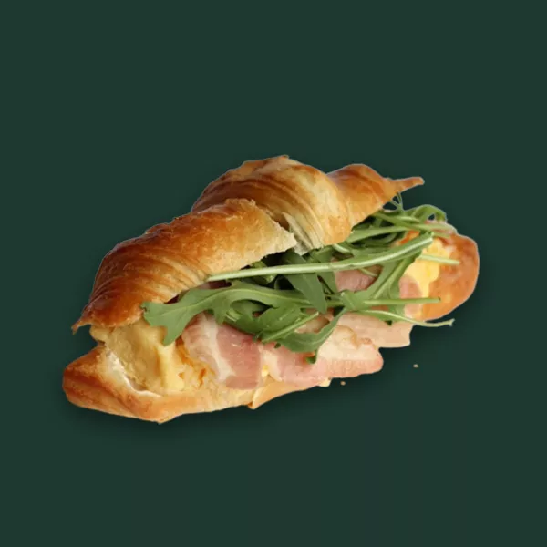 Tojásos baconös croissant
